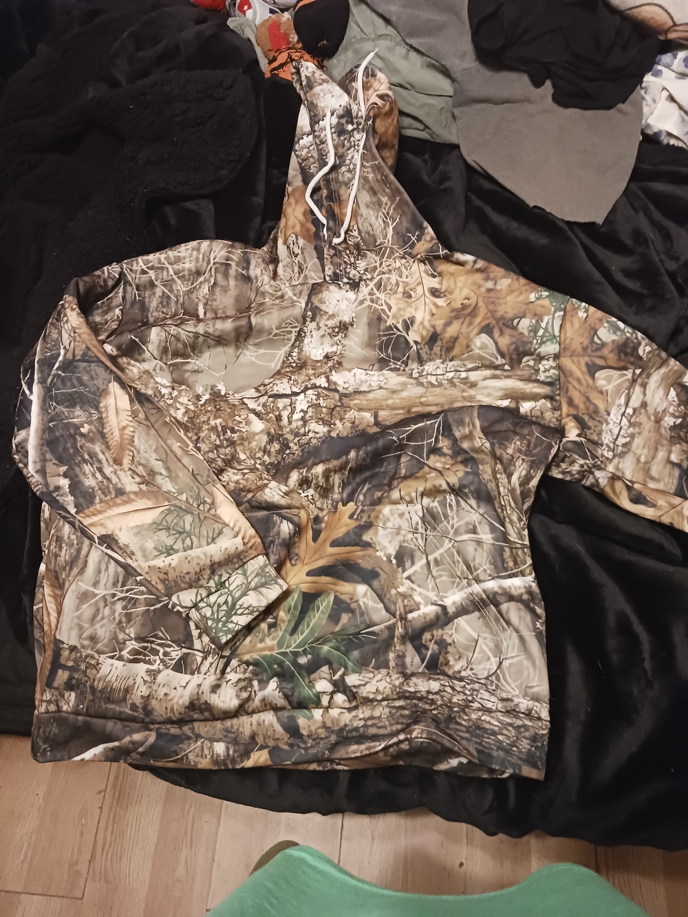 Camo Hooded Pullover Sweatshirt - Brown/Green
